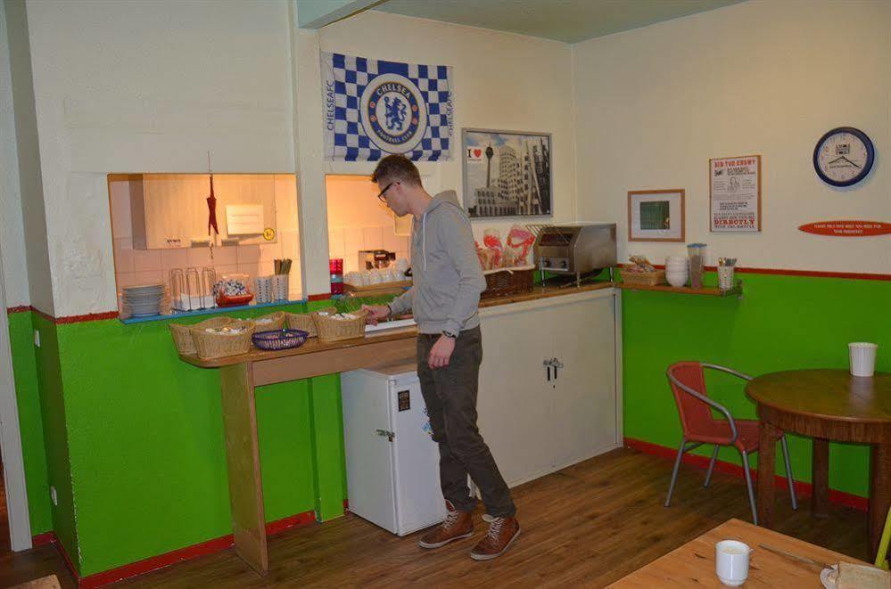 Хостел Backpackers Duesseldorf - Self Check-In Экстерьер фото